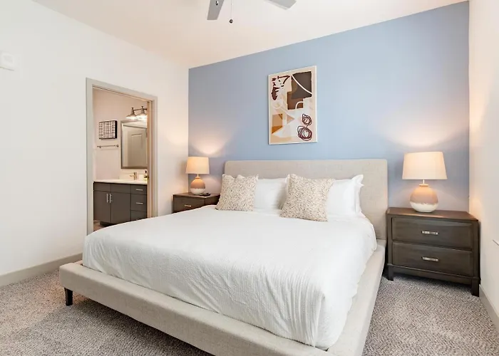 Apartment Landing Modern 2bd In Downtown Worth