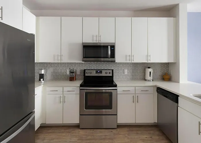 Landing Modern 2bd In Downtown Worth Apartment *