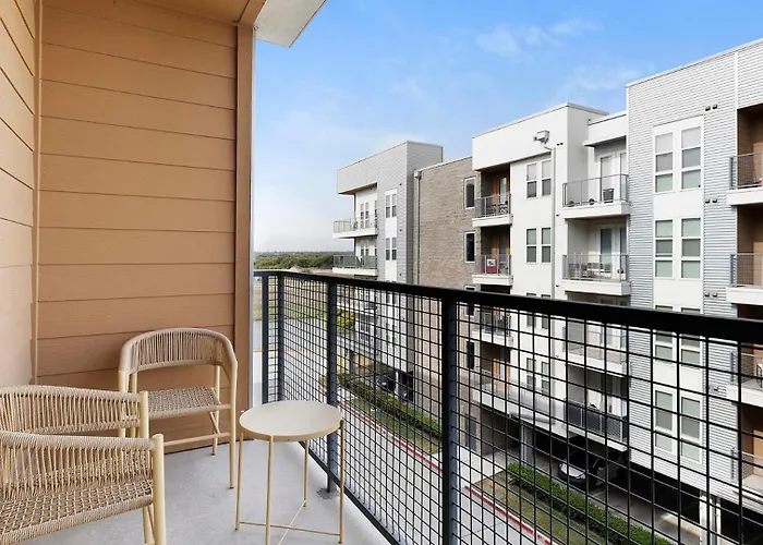 Landing Stylish 2Bd In Downtown Fort Worth Fort Worth